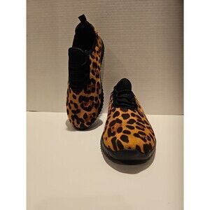 FOREVER Remy Leopard print laced-up shoes for Women's Brand New Size 7.5 M